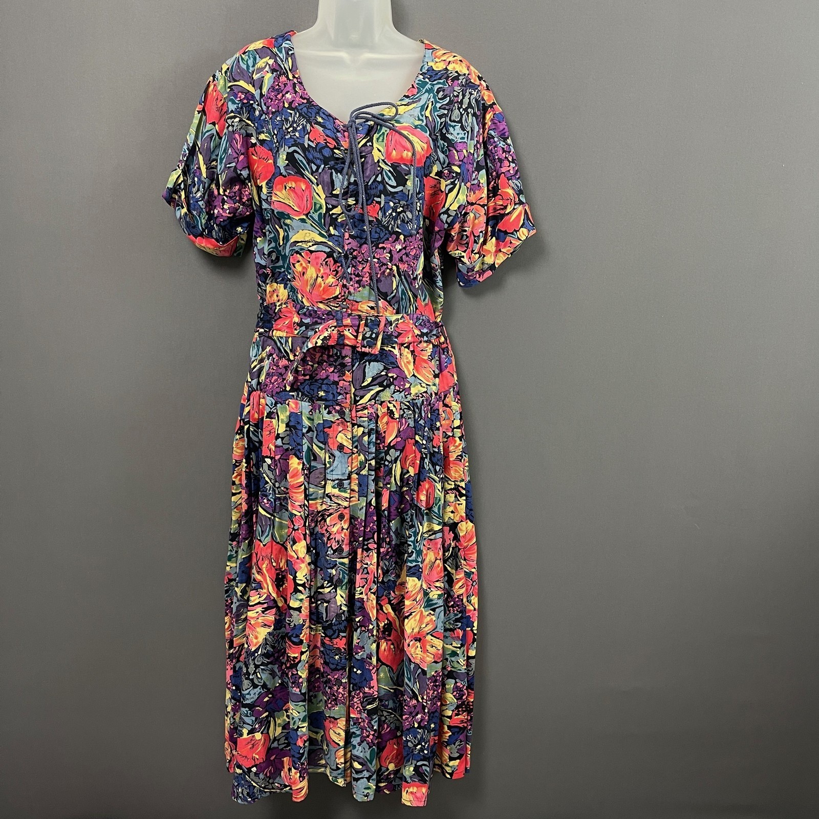 90s Together Women Dress Lace Up Floral Belted Rayon Vintage Multi-Color 10