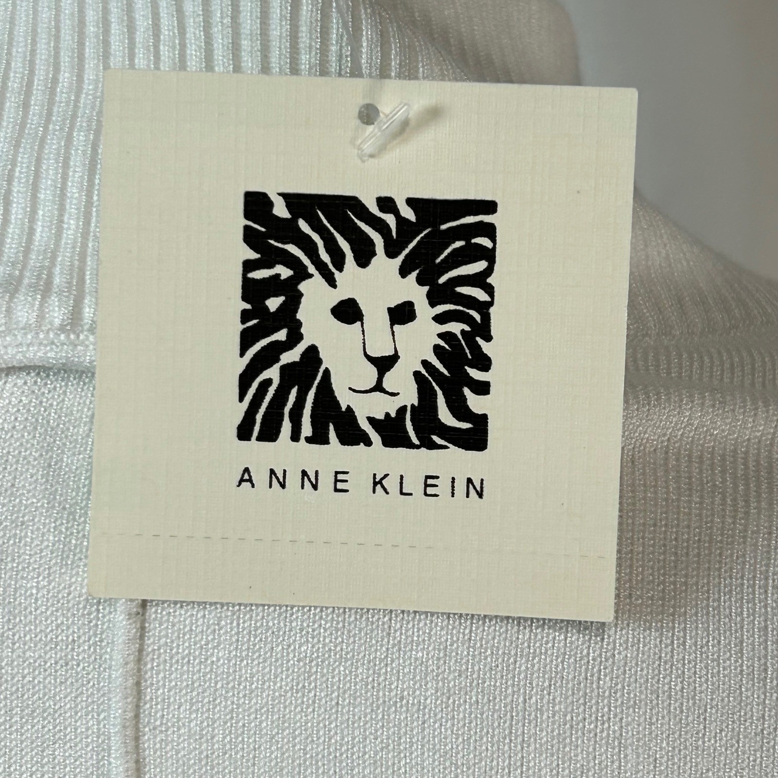 Anne Klein Ivory Mock Neck Tunic Sweater Dress Gold Button Cuff Women’s L