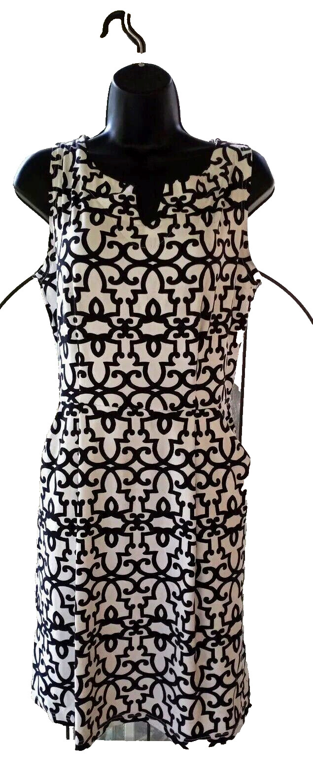 Key Lime Pink Size Small Dress Front Pockets Nylon Spandex Blend 38 in Chest