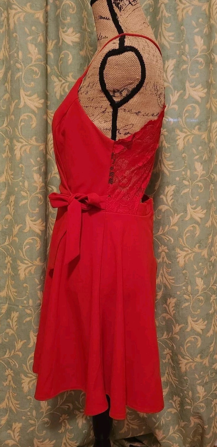B. Darlin Junior’s 13/14 Red Sleeveless Open Faux Wrap A-Line Dress