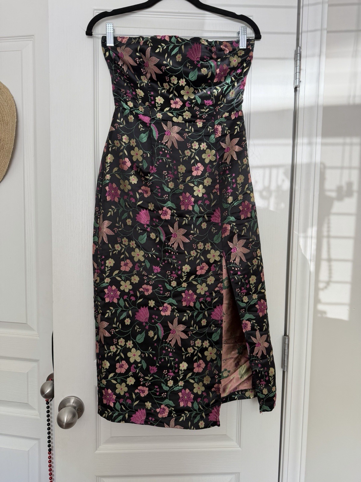 Lulus Make A Move Black Satin Floral Jacquard Midi Dress Size XS Side Slit Party