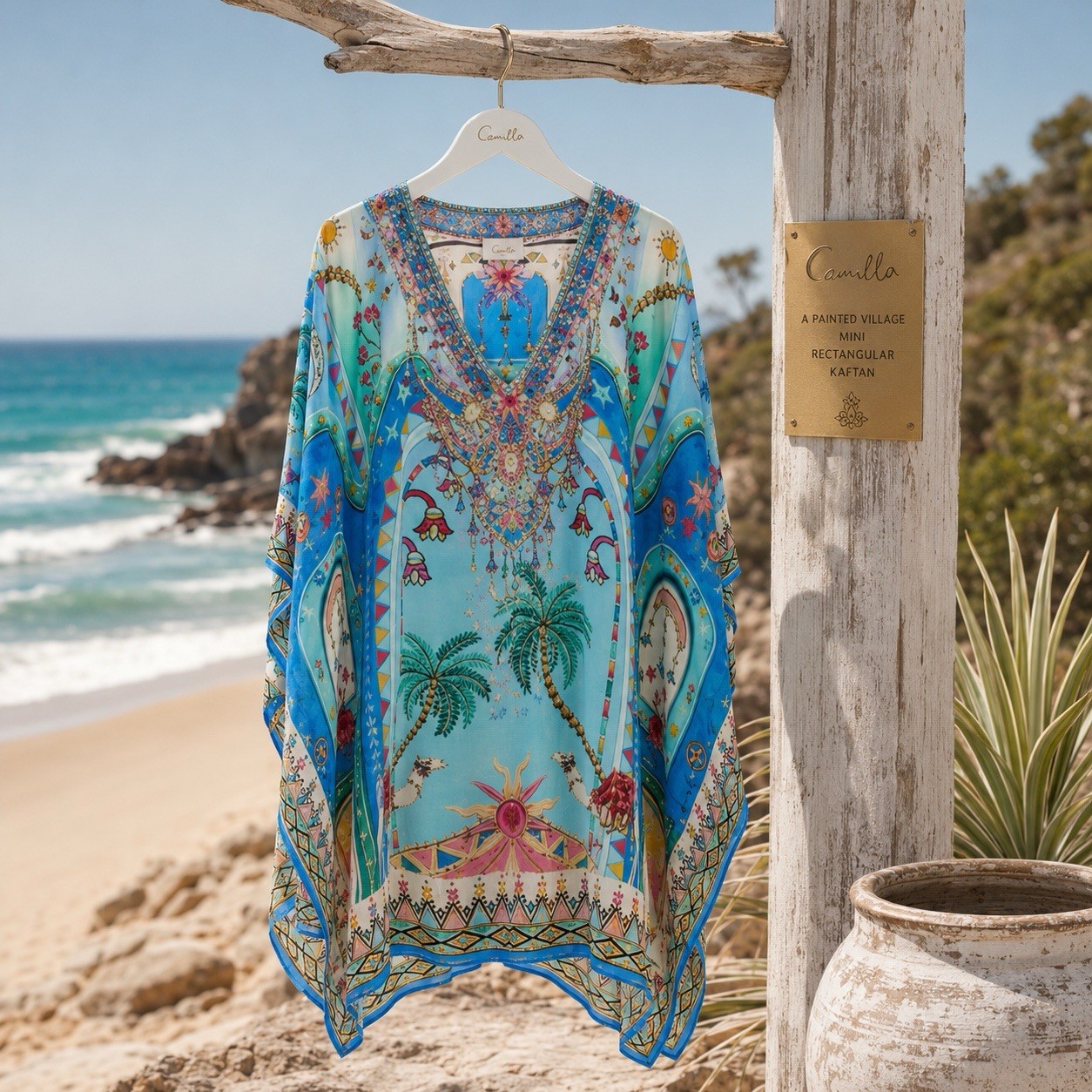 BNWOT CAMILLA A PAINTED VILLAGE RECTANGULAR MINI KAFTAN ONE SIZE SILK CRYSTALS
