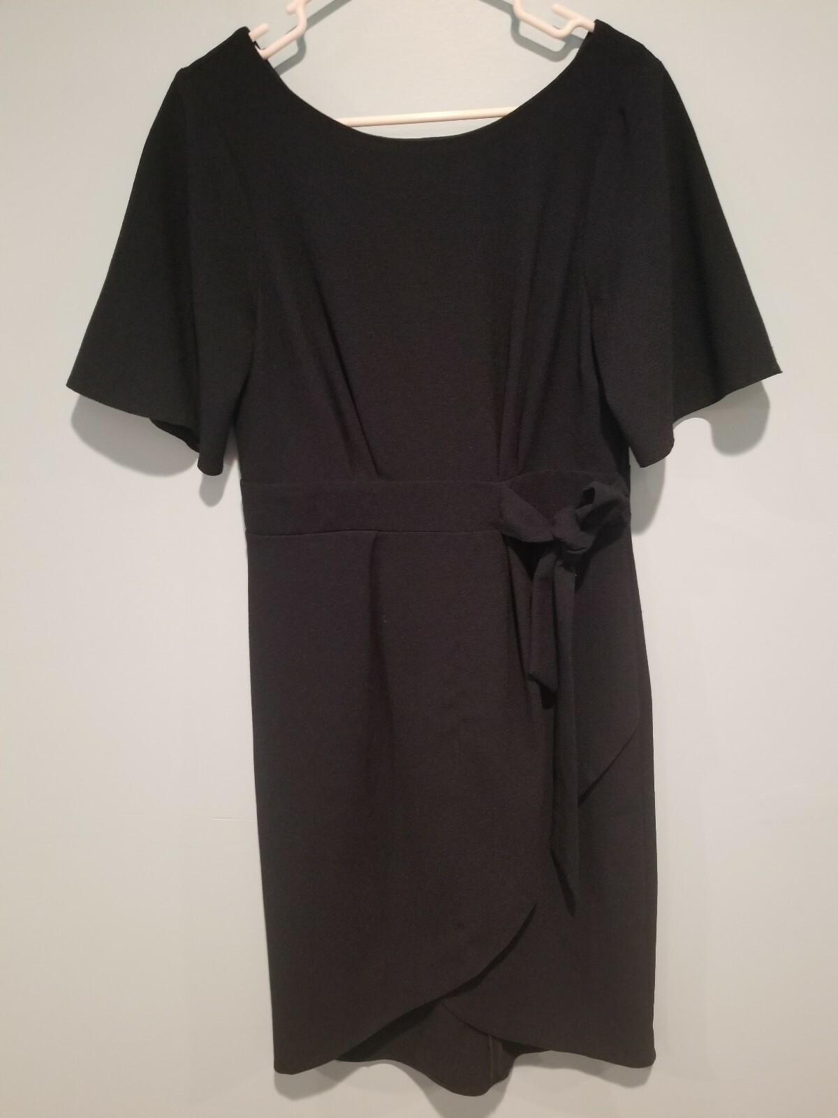 Closet London Tie Front Dress Navy Color Size 8Have a little snag. See picture2