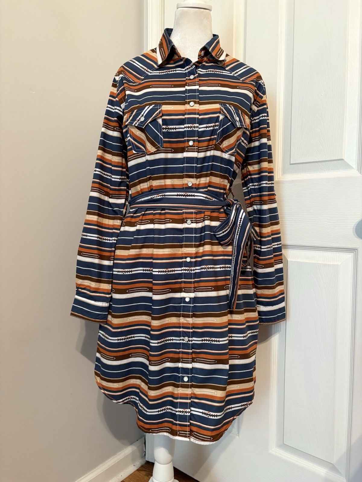 Panhandle Rough Stock Pearl Snap Western Shirtdress Size M Aztec Cowgirl Rodeo
