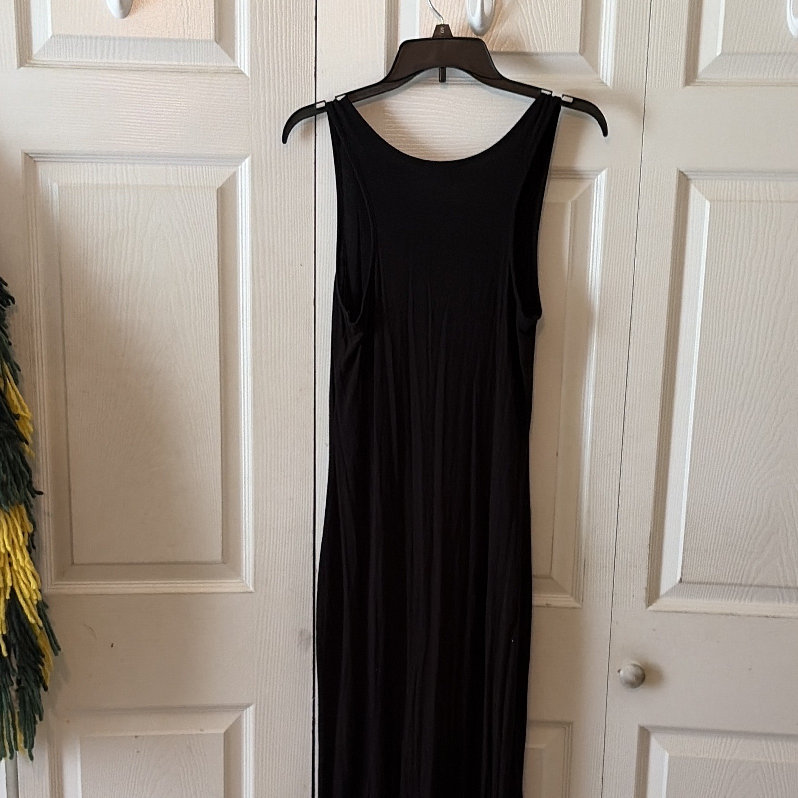 Yelete Black Solid Jersey Pleated Maxi Dress Scoop Neck Sleeveless Stretch S