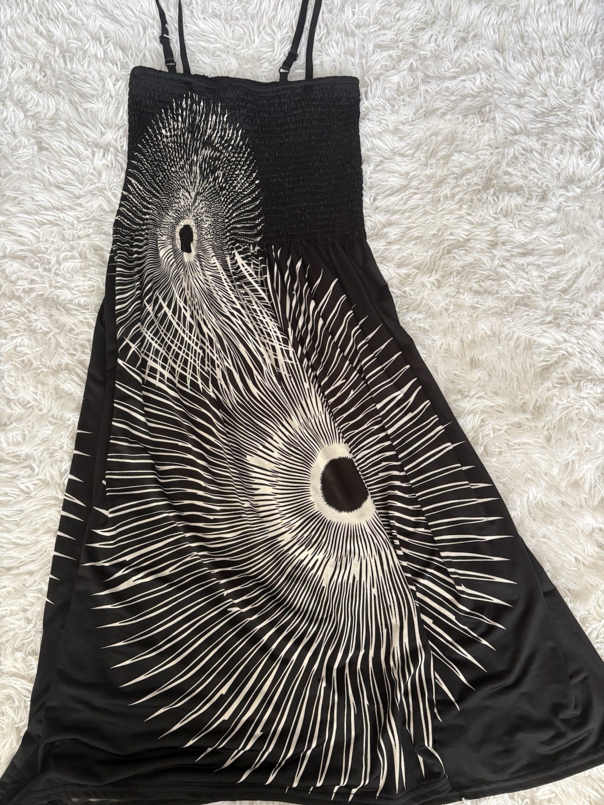 Shoreline “One Size Fits Most” Beautiful Spaghetti Strap Dress. Great Shape