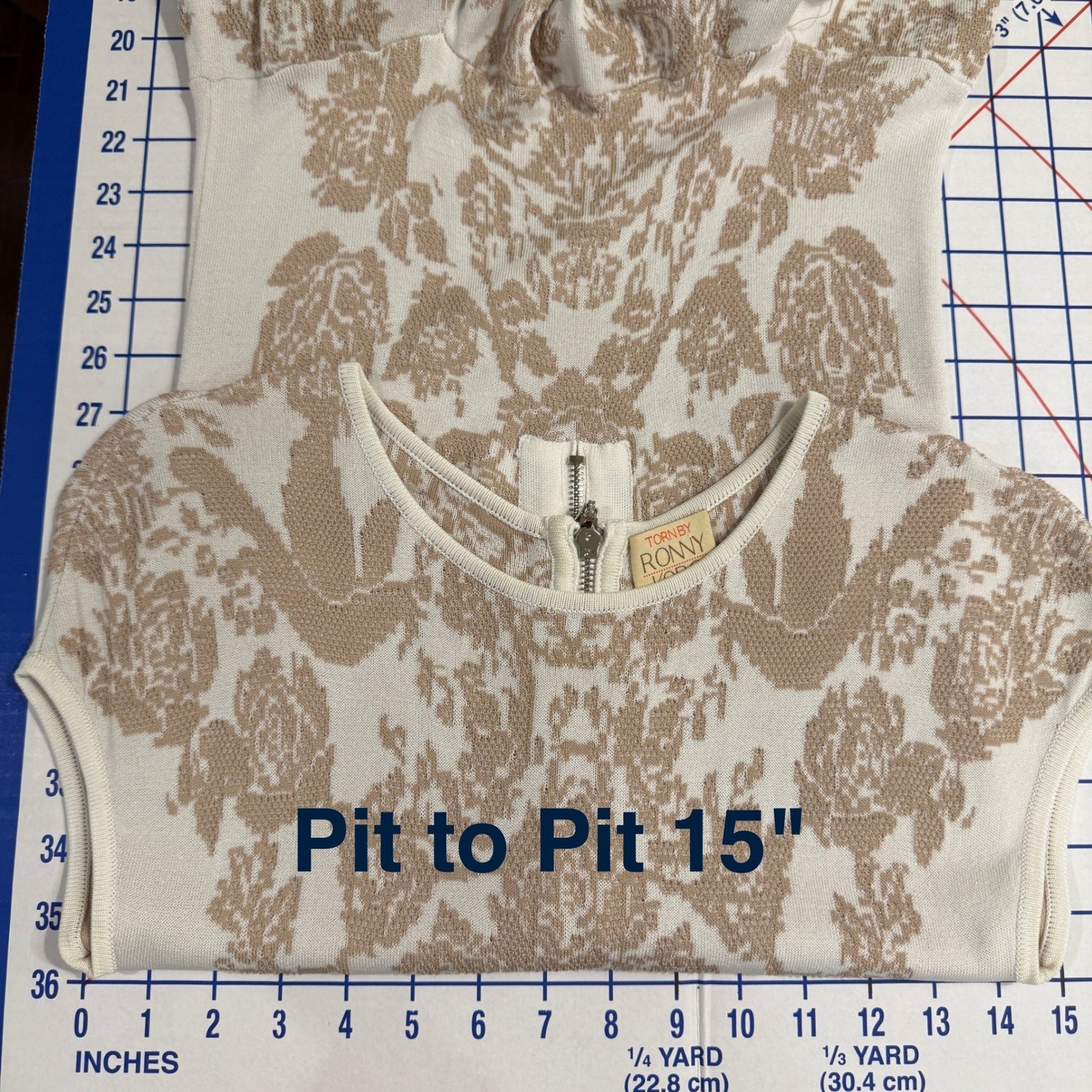 Torn by Ronny Kobo Patricia Dove Swing Dress L Tan Floral Jacquard Ladylike