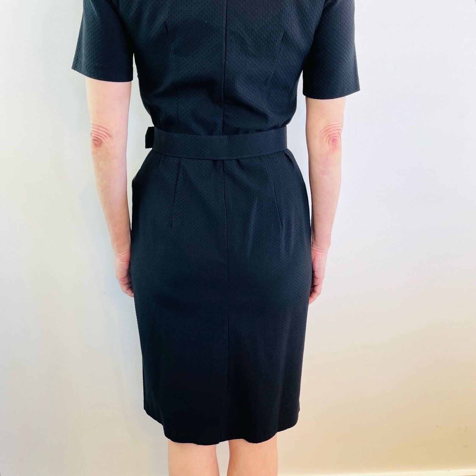 Leona Edmiston Frocks Size 1 (8 10) Black Short Sleeve Pencil Dress NWT