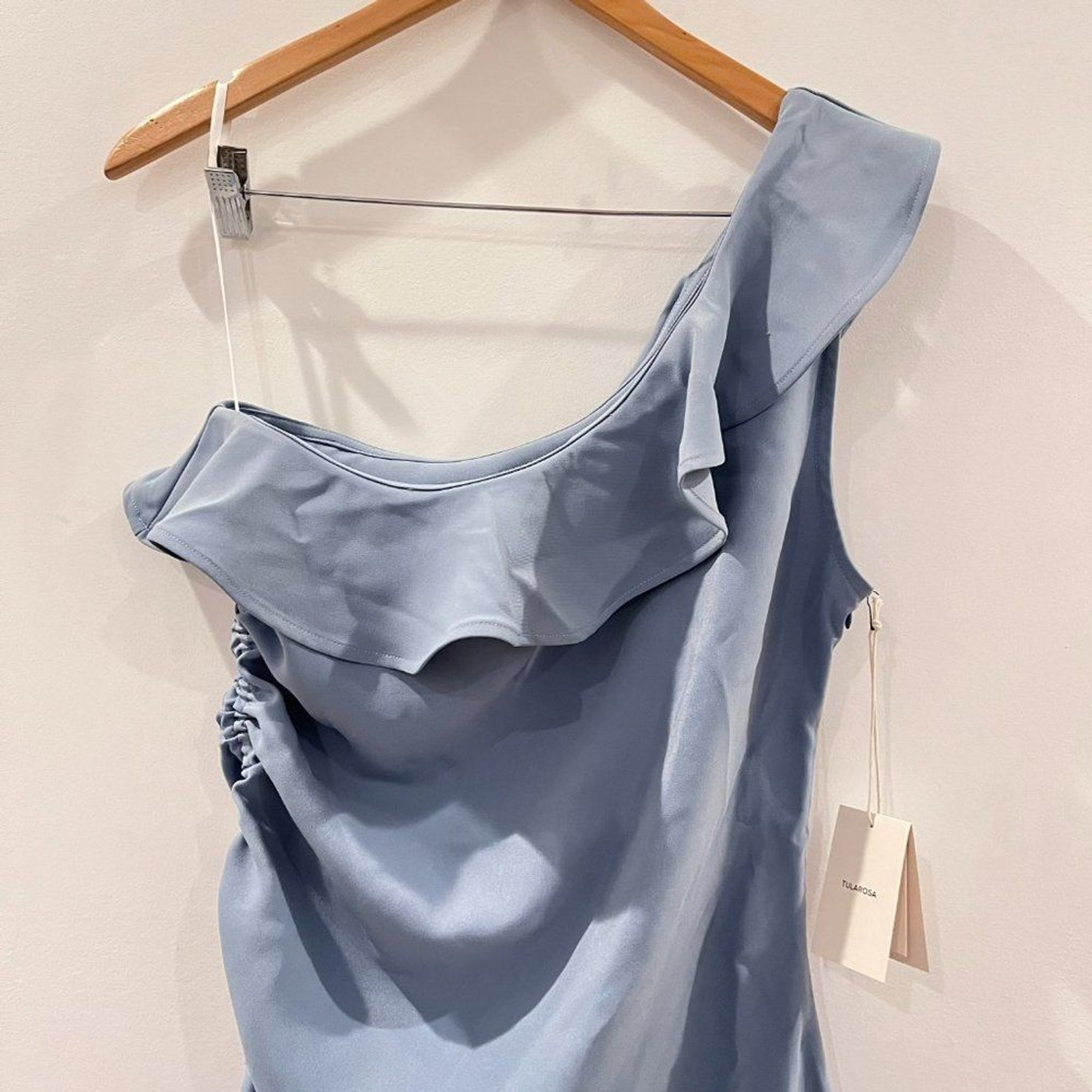 NWT Tularosa Revolve Kendra One Shoulder Dress Size Large Women’s Blue Ruffle