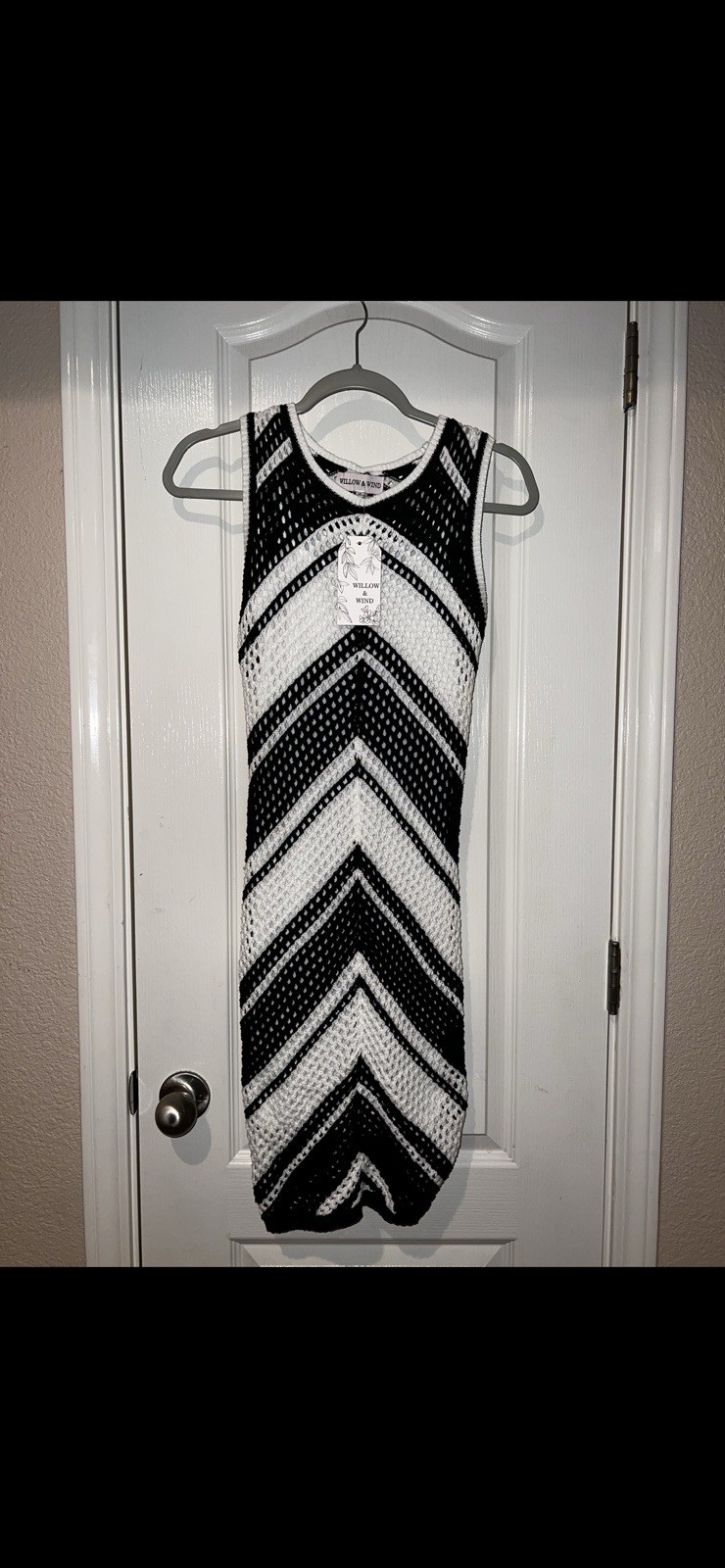 Willow And Wind NWT Women’s XS Crochet MIDI DRESS Black & White