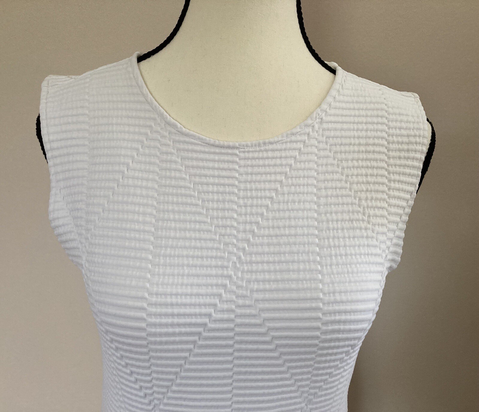 Opening Ceremony White Bodycon Textured Midi Dress Women’s Size M