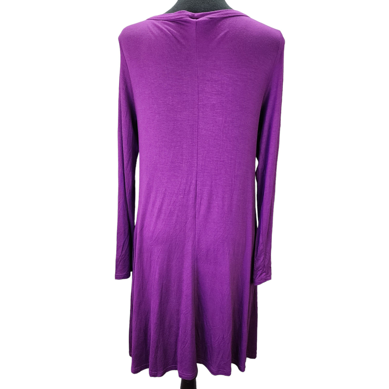NWT HiMONE Women’s Medium Purple T-Shirt Dress Silky Soft Stretch Pockets Casual