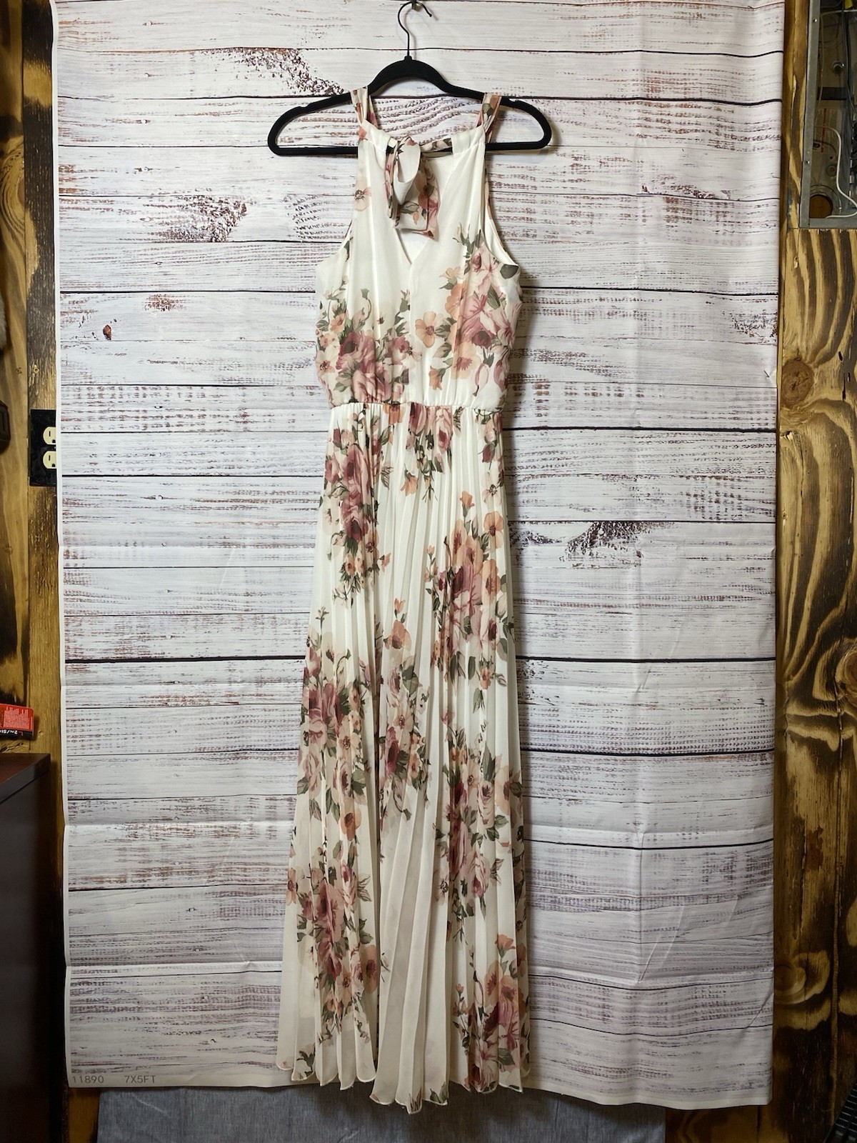 Premier Amour Size 2 Ivory Pink Floral Chiffon Halter Maxi Dress Pleated Bow