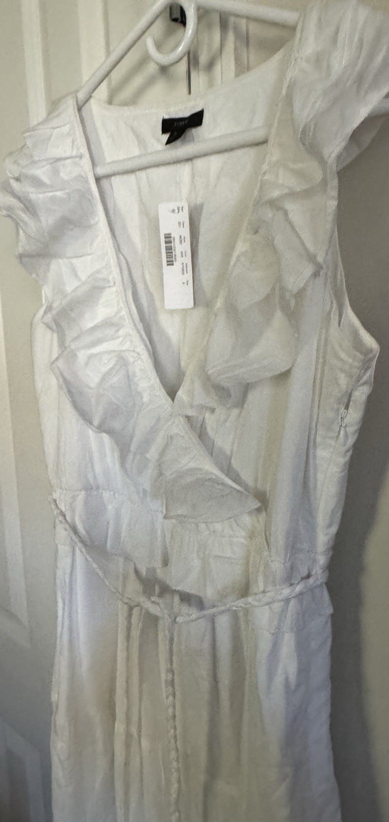 Long, White Linen-like Sun Dress S-6. Neck Ruffles. Sleeveless. Lined. Pockets.