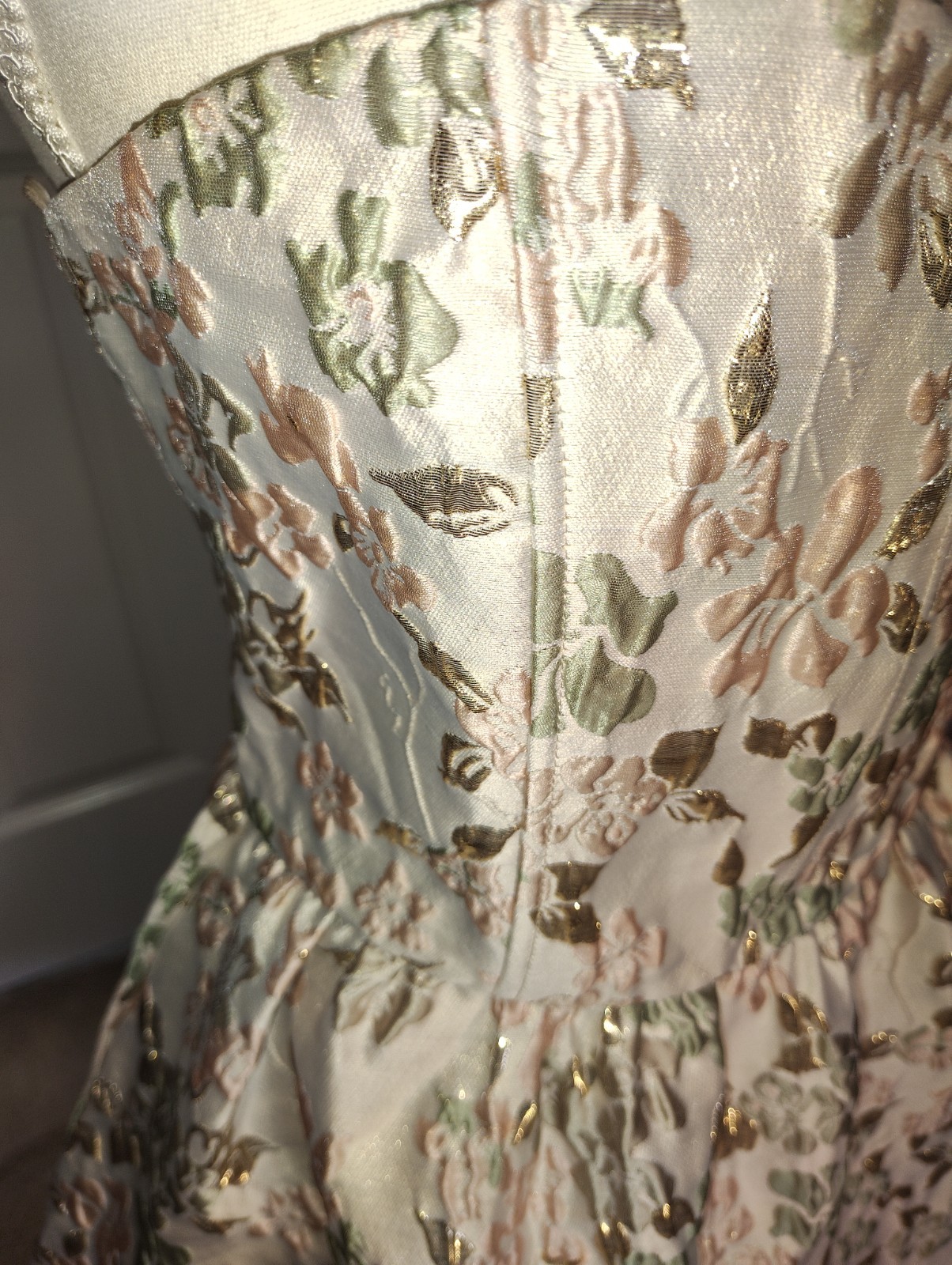 francesca’s Beige Pink Green Floral Jacquard Strapless fit & flare Mini Dress M