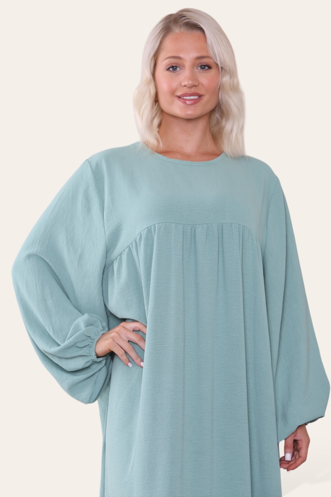 Modest Balloon Sleeve Abaya ,Classic Style and Crew Neck for All Seasons
