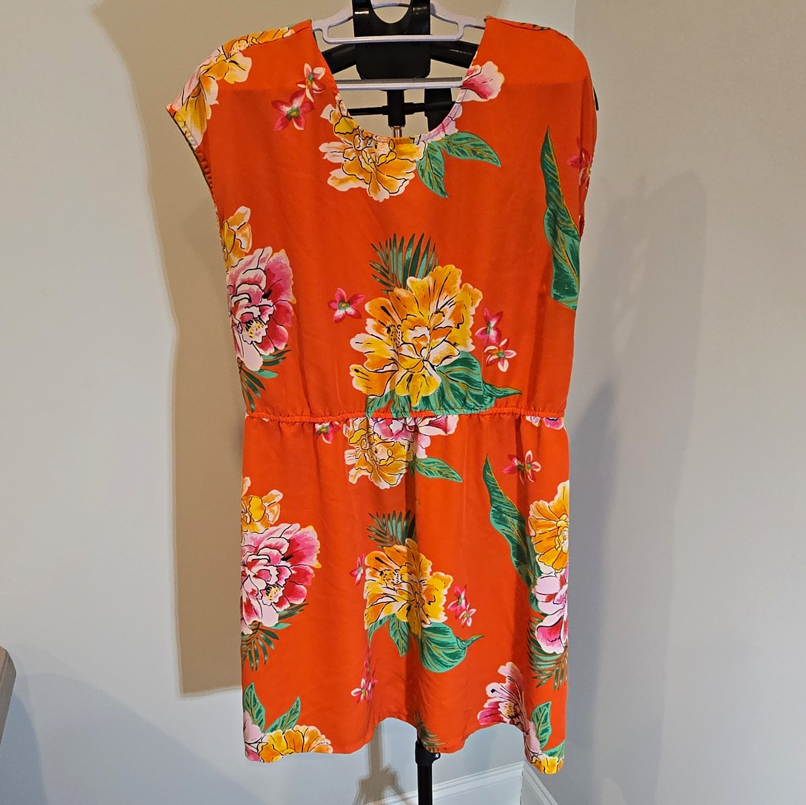 Old Navy Women’s XL Orange Floral A-Line Dress Scoop Neck Ruffle Knee Length