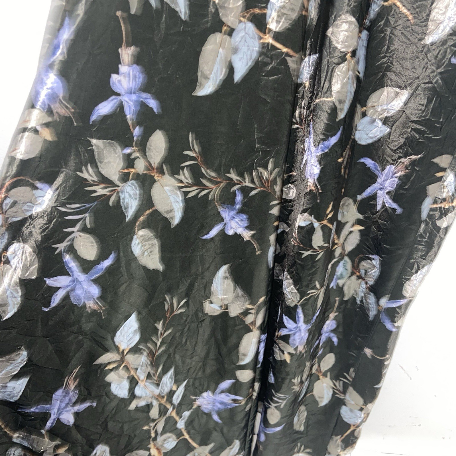 NWT $445 Vince Dress Large Bellflower V-Neck Slip Crinkle Satin Garden Floral