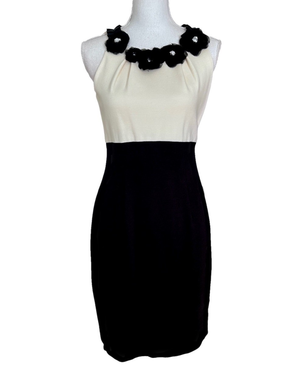 Taylor Pencil Dress 2010 Embellished Floral Neckline Black White Cocktails 4