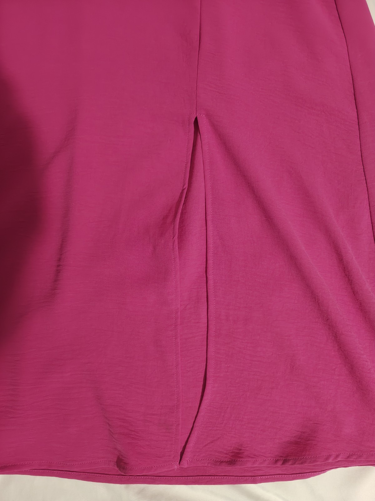 Monteau Los Angeles Flutter Sleeve V-Neck Midi Dress Medium Pink Barbiecore Chic
