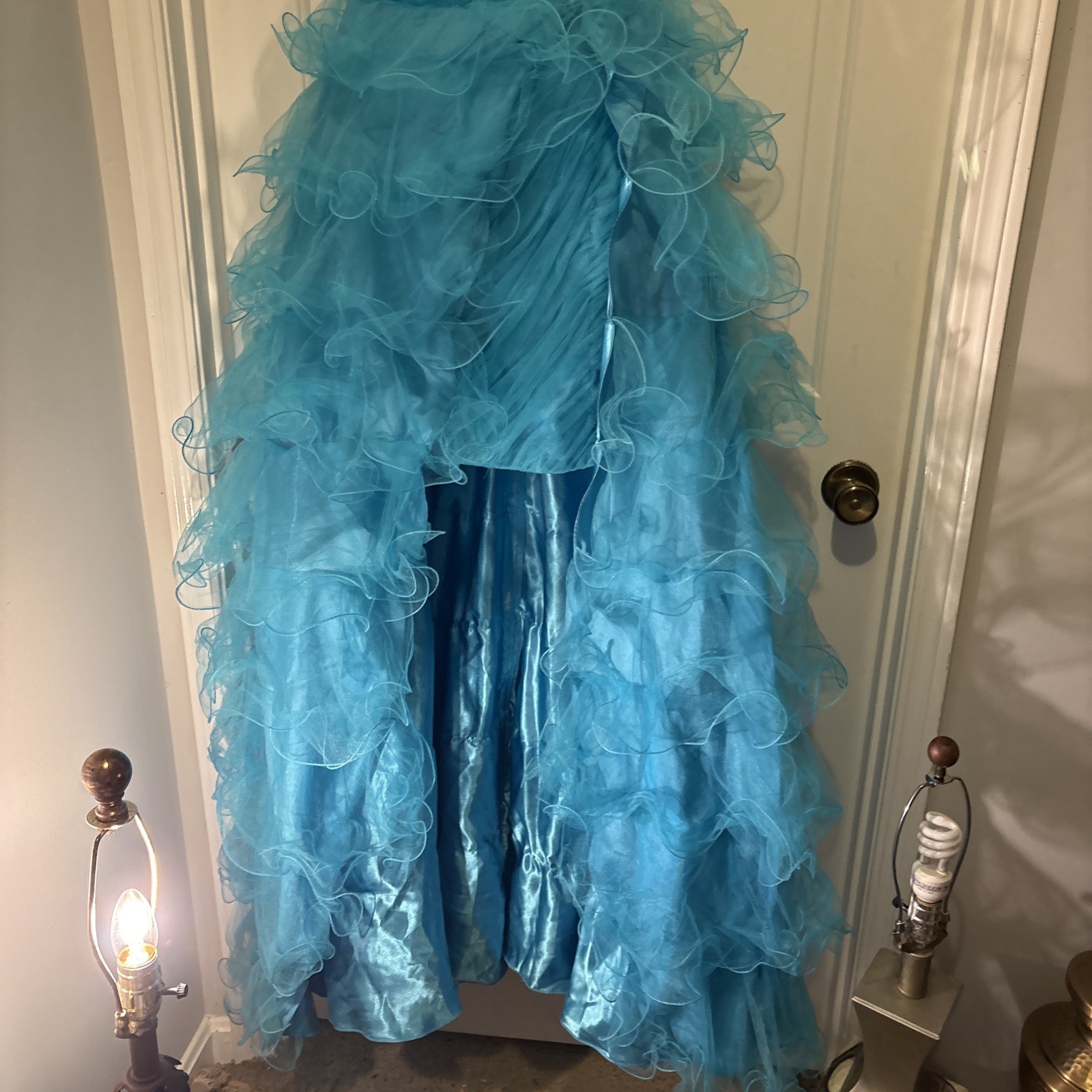 Cassandra Stone For Mac Dougal Size 10 WOW! Peacock Blue Ruffles Ruffles High&Lo