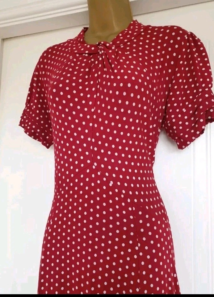 Lindy Bop Vintage 1940s 1950s Style Red Polka Dot Dress Size 14 to 16 Twinwood