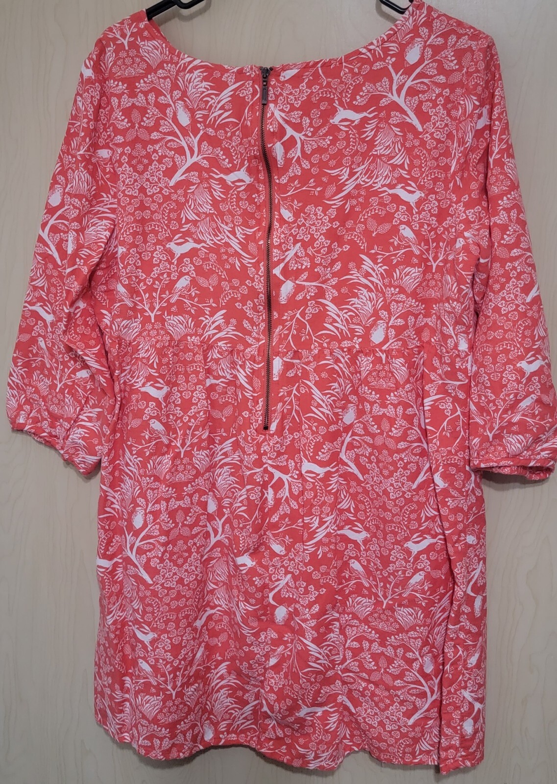 Old Navy Round Neck Dress Womens Sz LG all over print Animals Birds 3/4 Sleeve