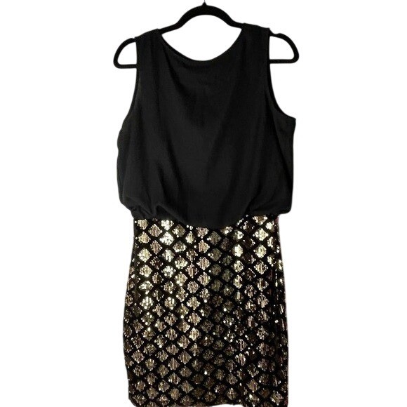 Gold and black sequin mini dress with a touch of glamour M women’s