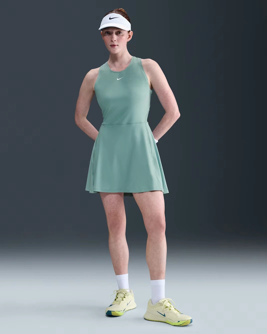 Nike Victory Tennis Dress Women’s Slim Fit Size XL Mint Green FQ1780-017