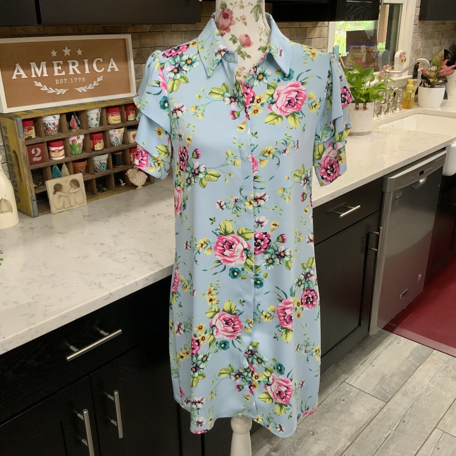 Laundry by Shelli Segal Size Small Floral Hidden Button Front Shirt Dress Blue