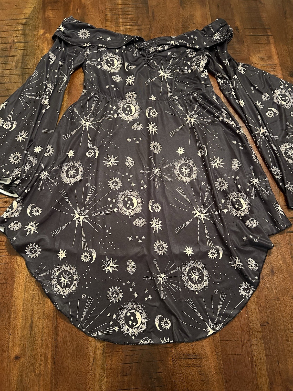 Womens XL Celestial Moon Stars Sun Off Shoulder Mini Dress Bell Sleeve Goth Boho