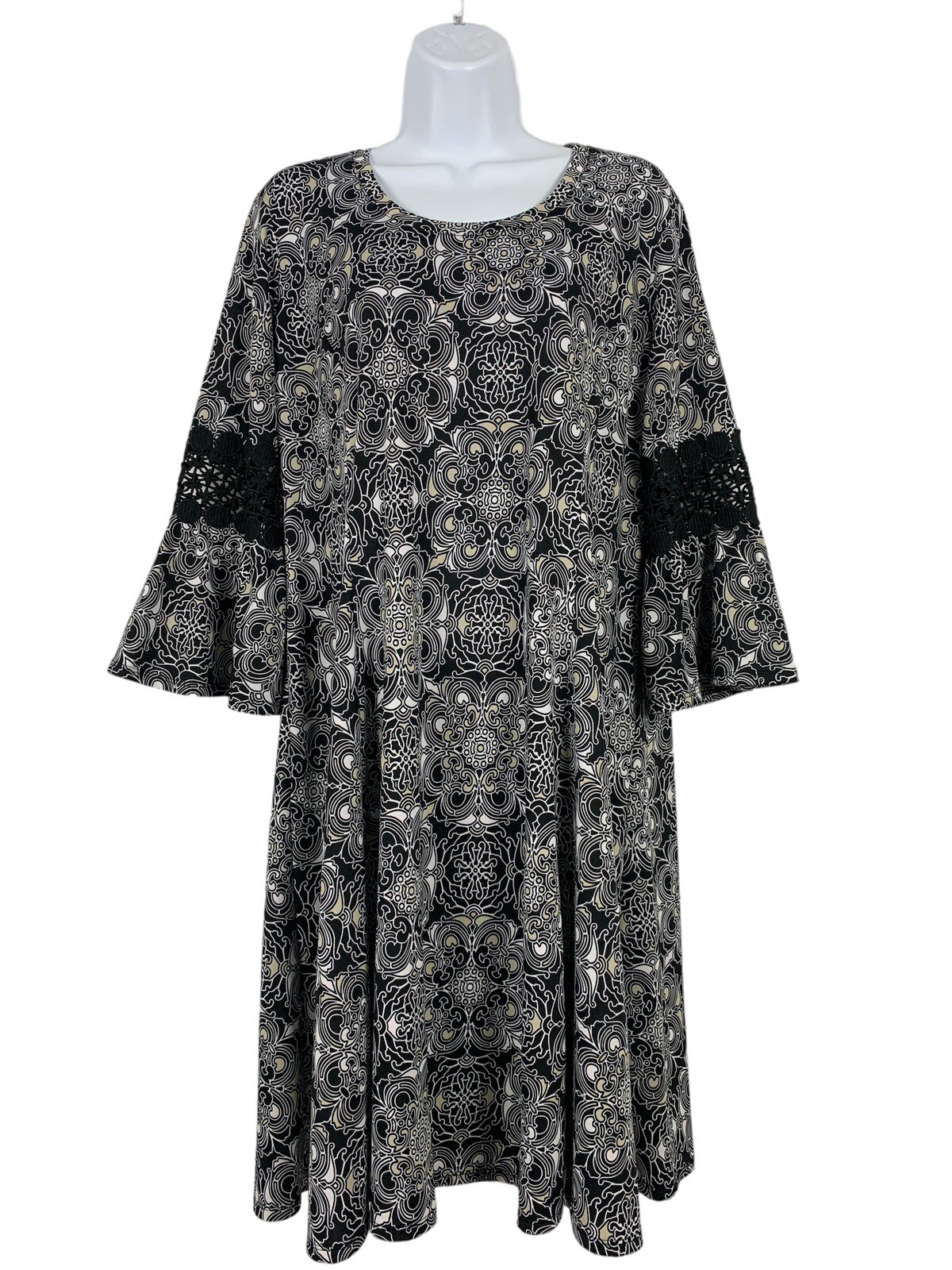 New Directions Womens Scoop Neck Swing Dress Embroidered Bell Sleeve Size PXL