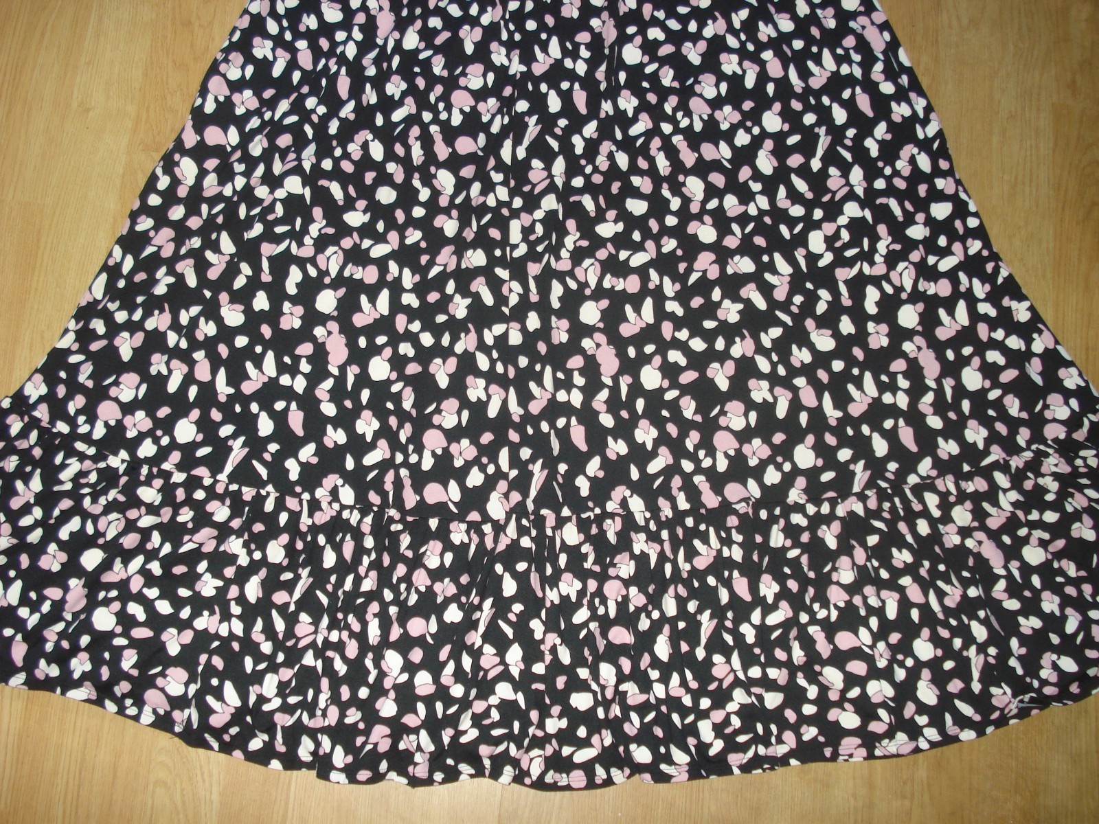 JD WILLIAMS BLACK/ PINK/WHITE POCKETS FLORAL POLY/ELASTANE SHORT SLEEVE UK 16