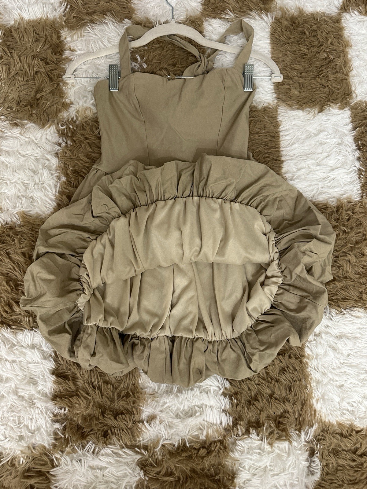 Blue Blush Beige Ruffle Bubble Hem Halter Dress Size Small – Super Cute!!