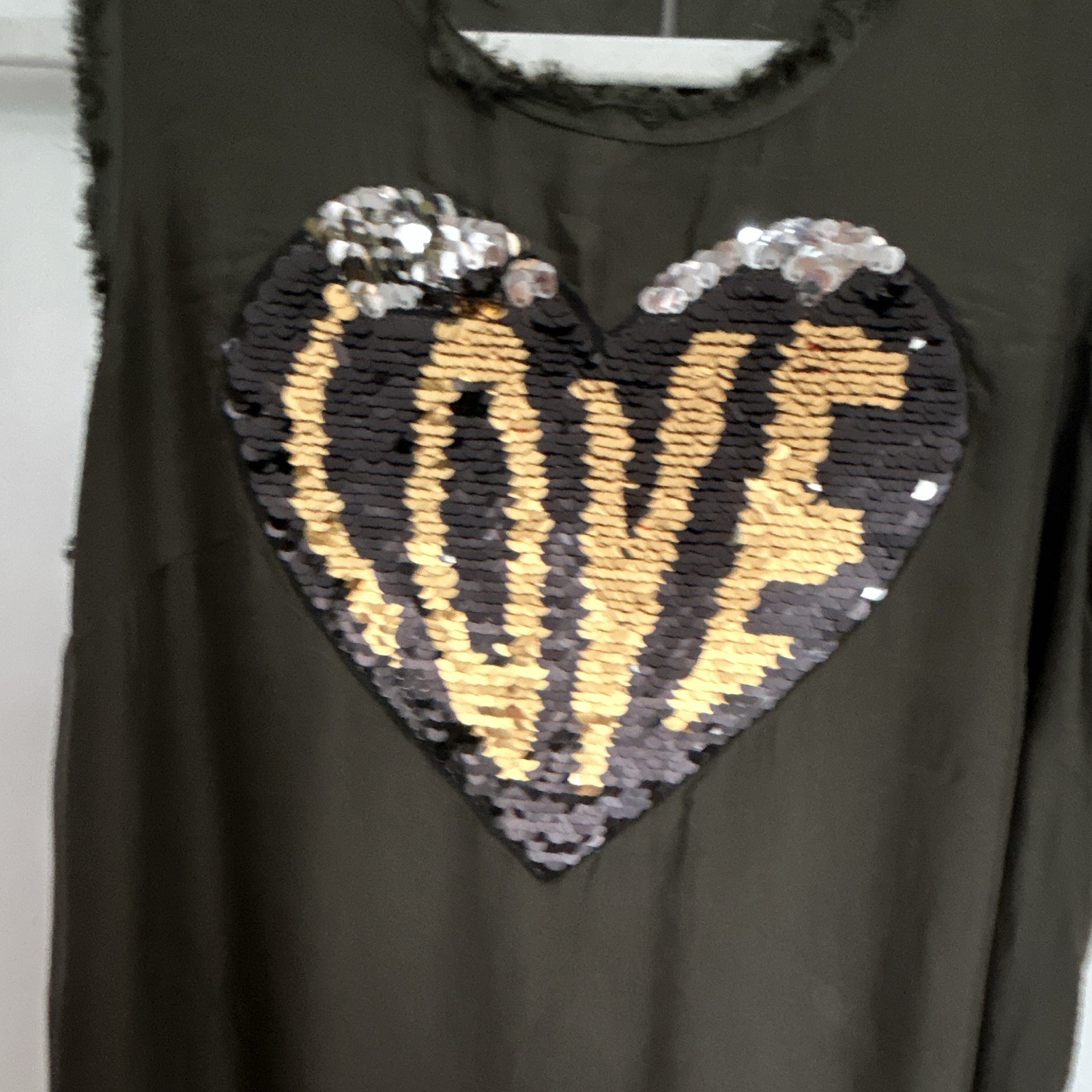 History Repeats Olive Green Shift Dress M Sequin Heart Love Chiffon Viscose Silk