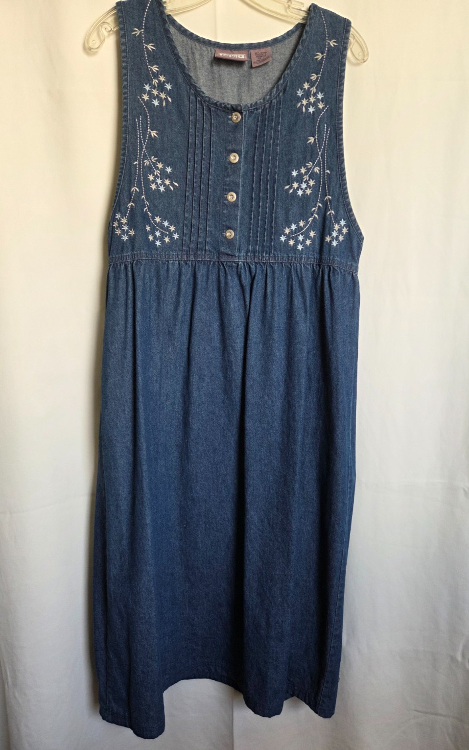 Vtg Blue Denim Sleeveless Dress Jumper 100% Cotton With Embroidery Sz L 1990s