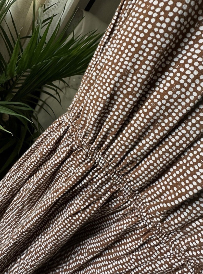 Brand New Zara Basic Brown & White Geometric Dotted Sleeveless Dress – Size L
