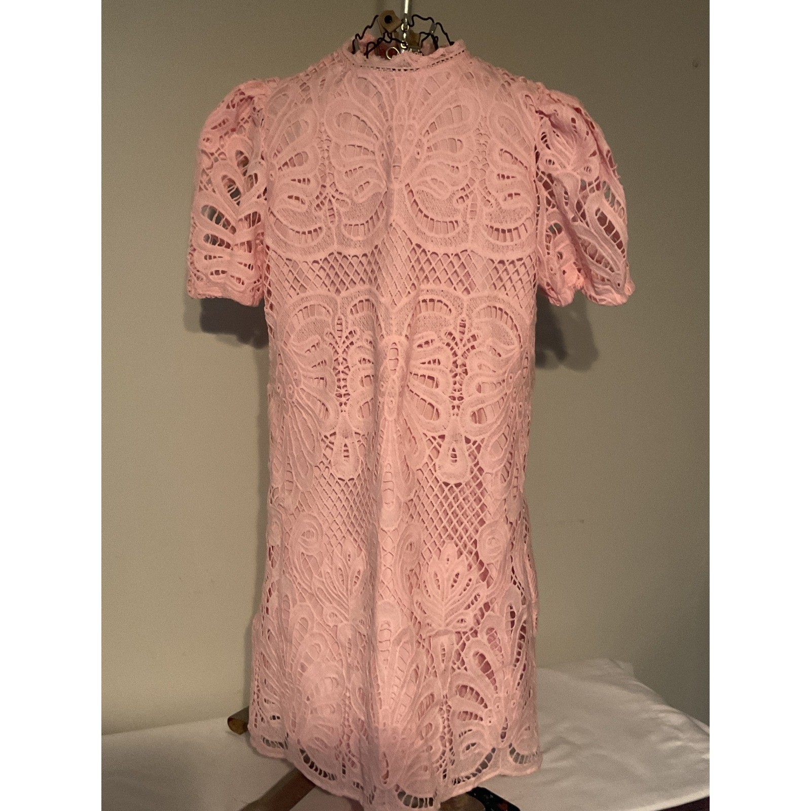SHEIN Pink Butterfly Guipure Lace Mock Neck Puff Sleeve Shift Dress Large 8/10