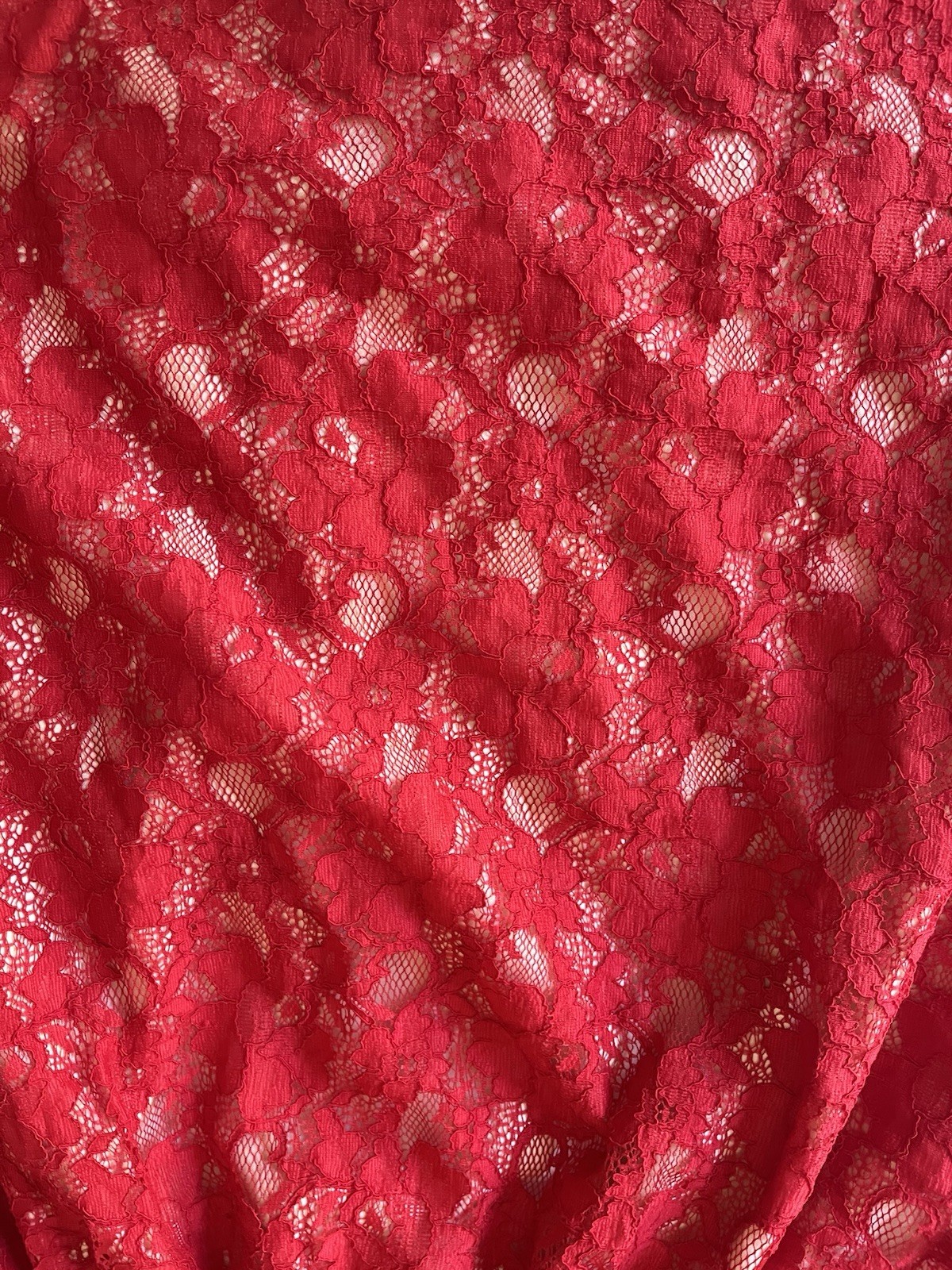 French Connection Half-sleeve Mid-thigh Length Red Lace Dress Women’s Size 8