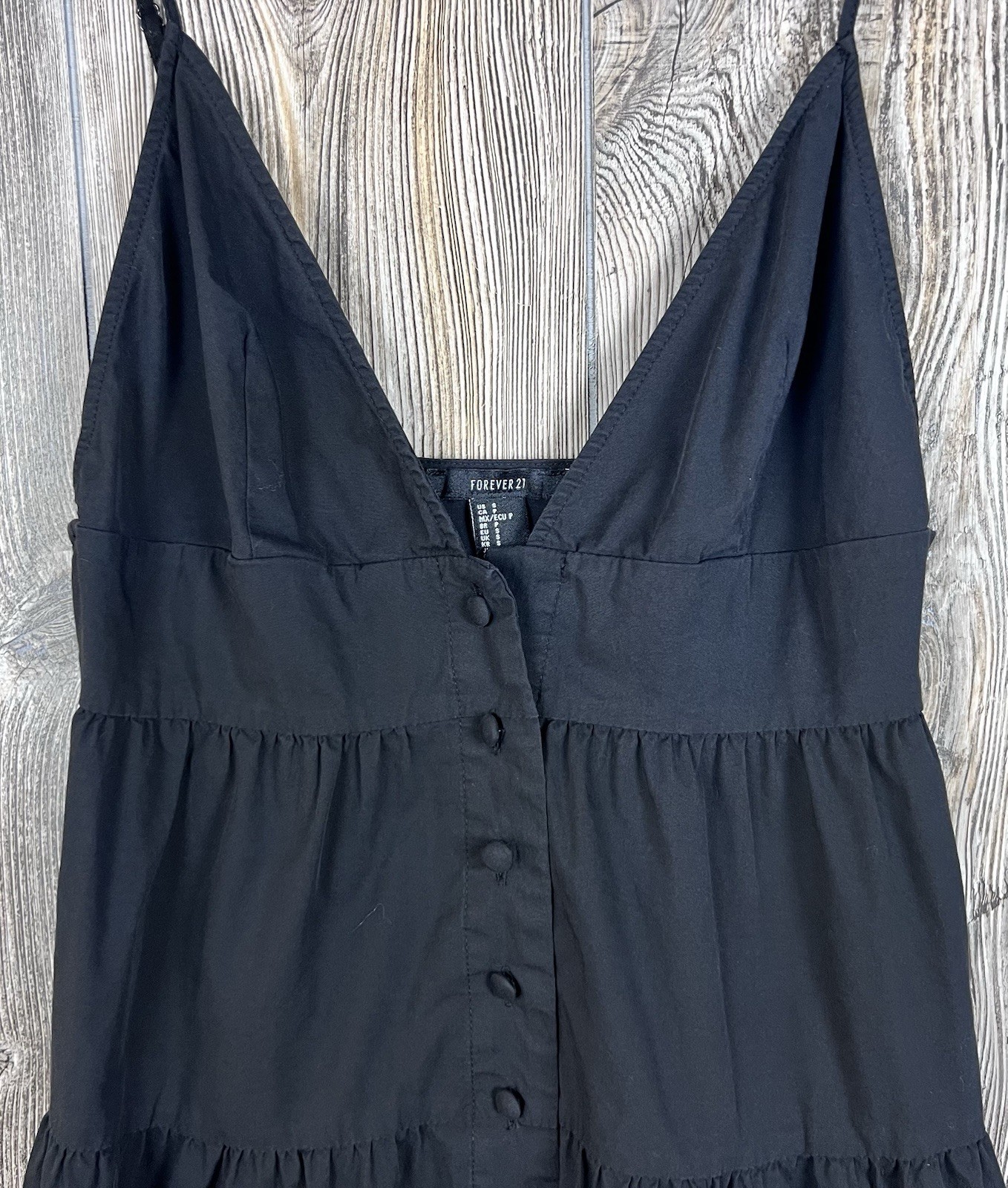 FOREVER 21 Black Cami Tiered Midi Dress S Spaghetti Strap Button-Down Romantic