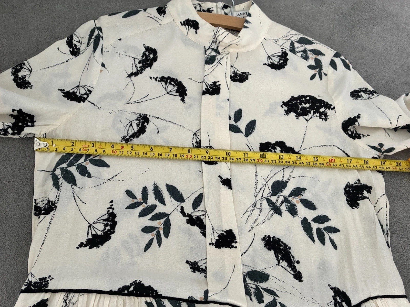 Ganni Floral Cream Black Short Mini Dress Size 8 36 Cottagecore Scandi chic