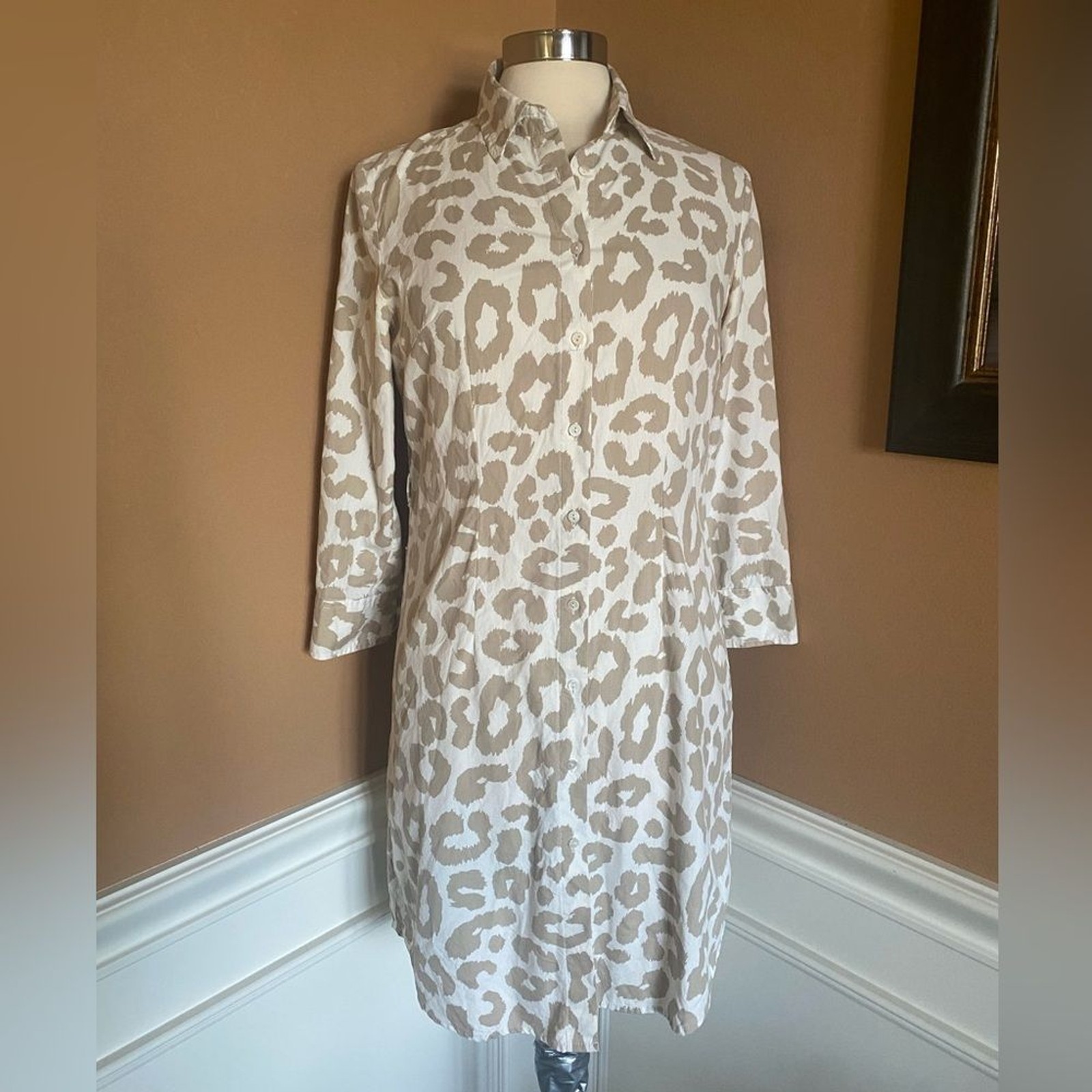 Vintage MG Silk Collection Leopard Print Silk Dress Long Sleeve Collared M