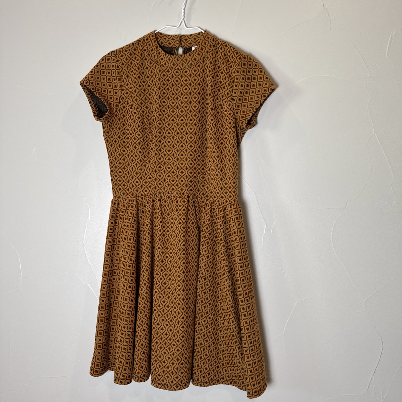 Xhilaration Dress Women’s XS Tribal Aztec Back Zip And Button