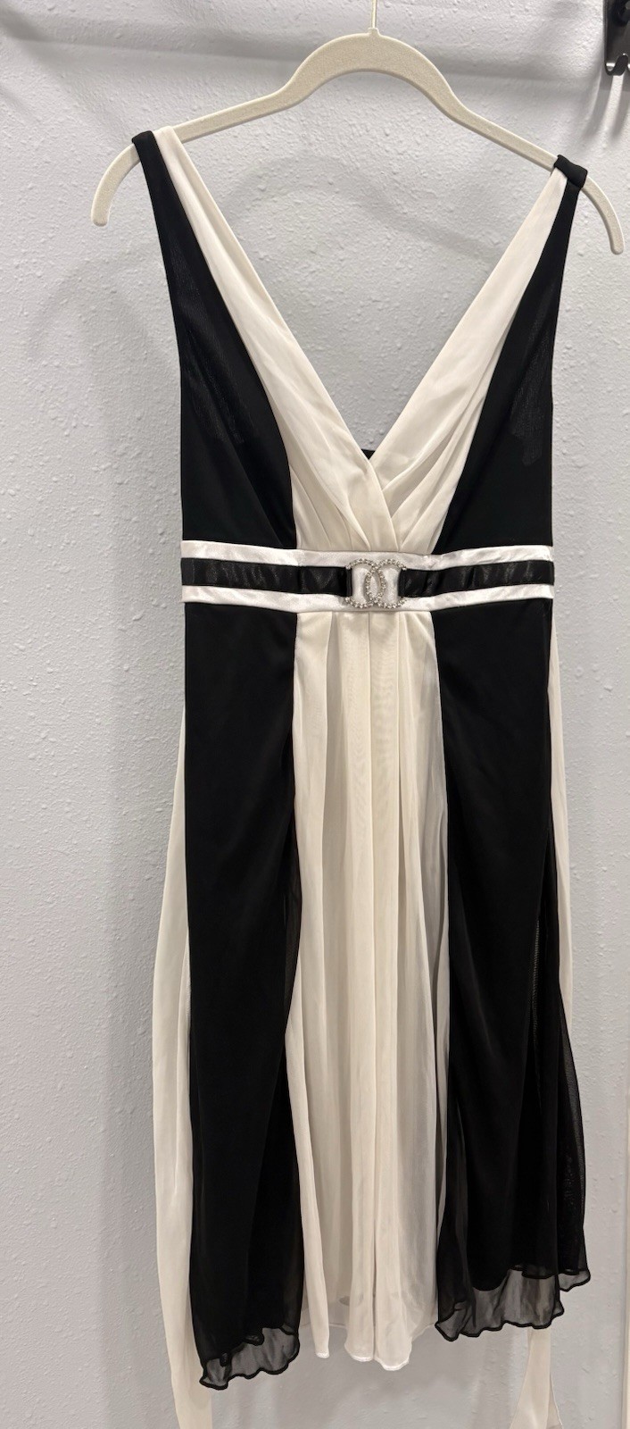 VINTAGE Ruby Rox Black & White Chiffon Formal Dress Rhinestone Buckle SizeMYouth