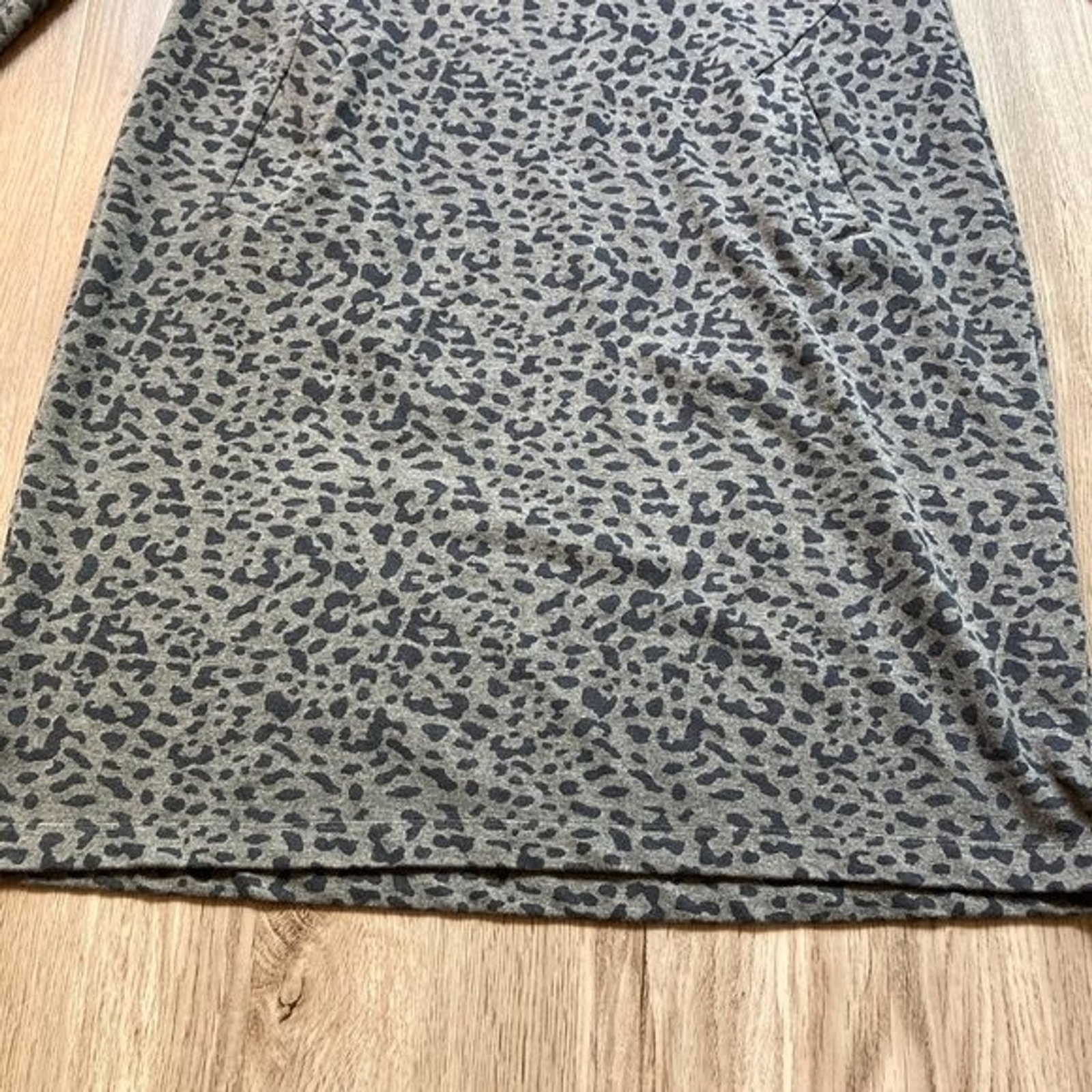 Johnston & Murphy Leopard Print A-Line Dress with Pockets Size M