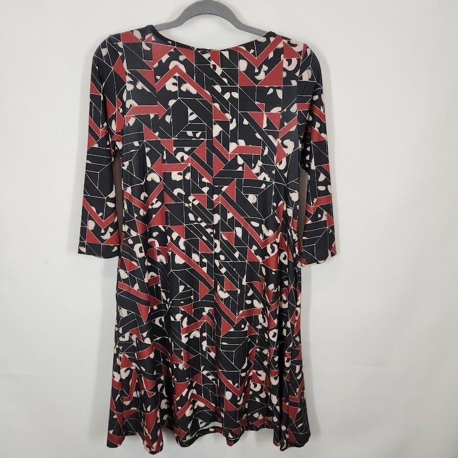 NWT Yelete Geometric Print Dress in Black and Red Size Small