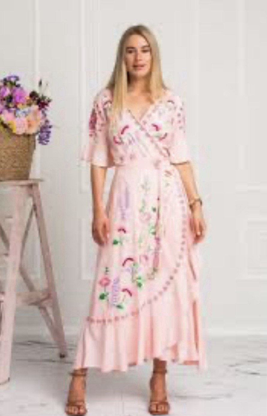 ⭐Zaimara- Women’s M/L Amalfi Pink Embroidered Dreamcatcher Maxi Wrap Dress