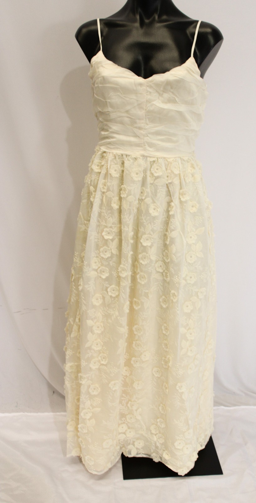 Storia Women’s Sunshine Bouquet Maxi Dress SV3 Cream Small NWT