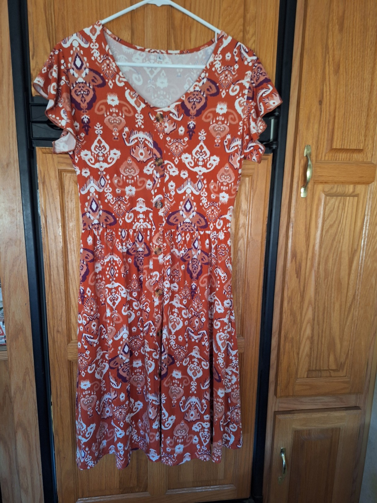 Women’s L Red/White/Purple Geometric A-Line V-Neck dress with pockets.