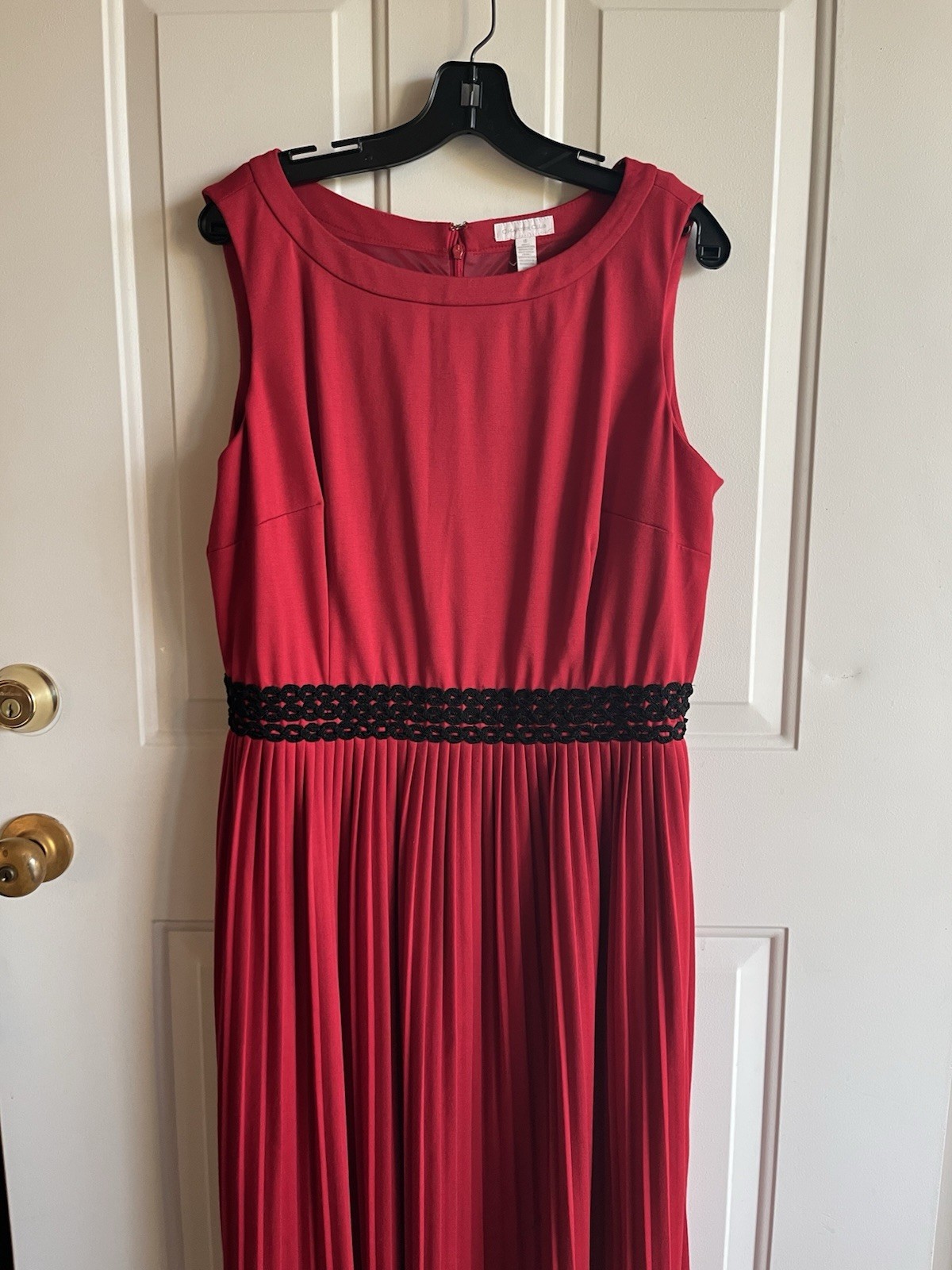 Charter Club Red Dress Size 16 Pleated Skirt Black Textured Defined Waist